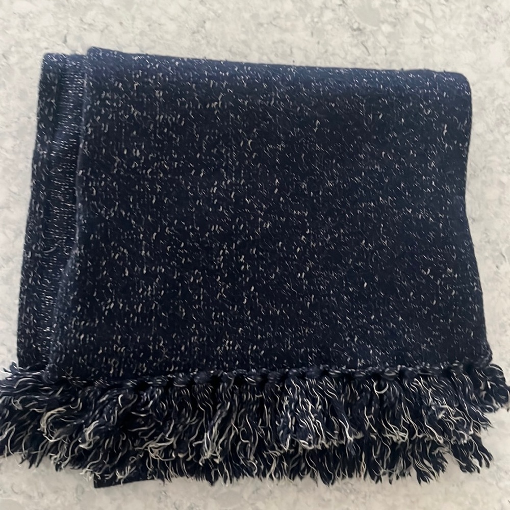 Rag & Bone New York Wool/linen Scarf, blue speckled.